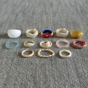 Vintage Modern Spring Summer Beach Shell Pearl Assorted Ring Bundle 13 Ring Lot